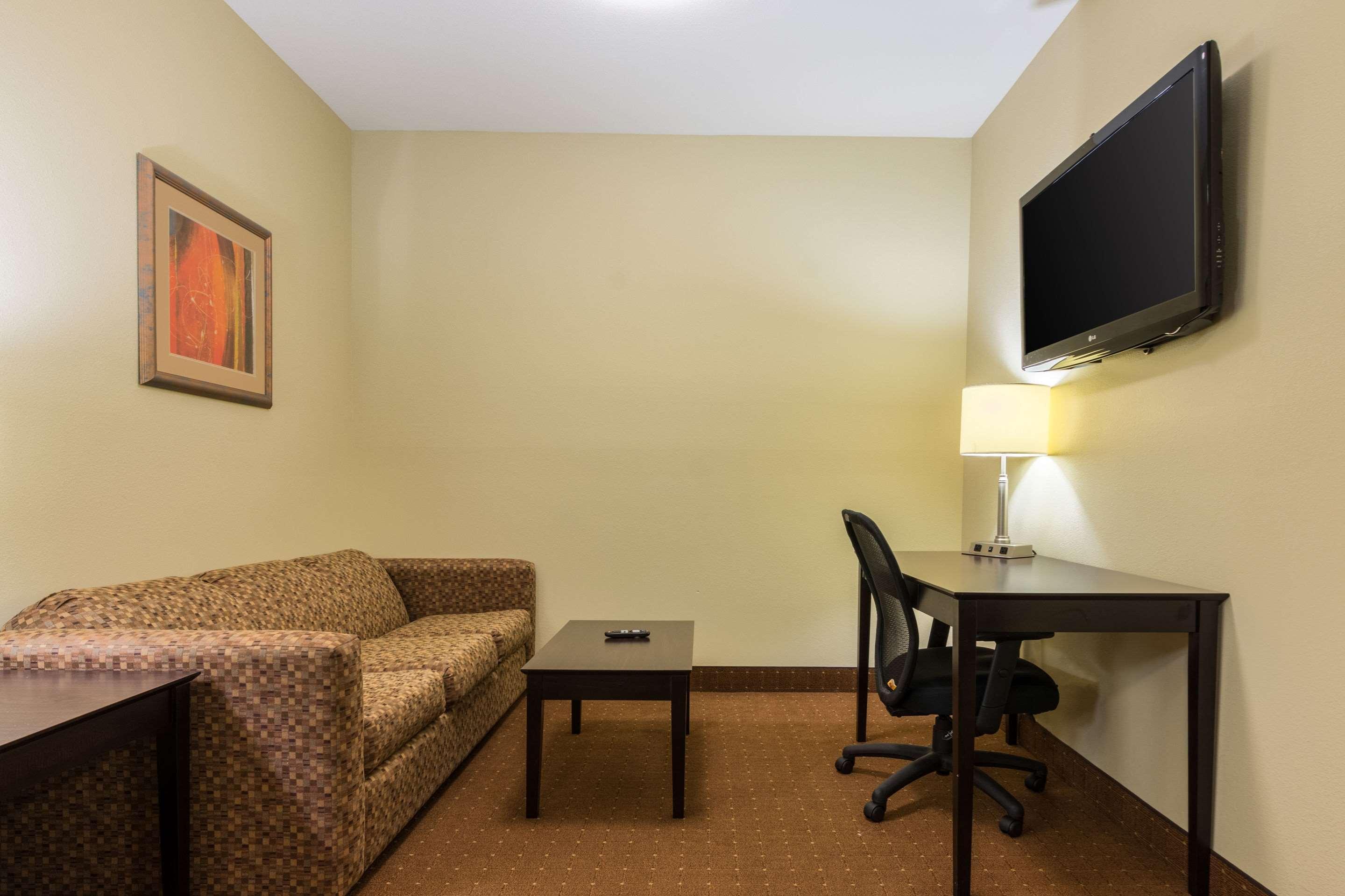 Comfort Inn & Suites Scott-West Lafayette Ngoại thất bức ảnh